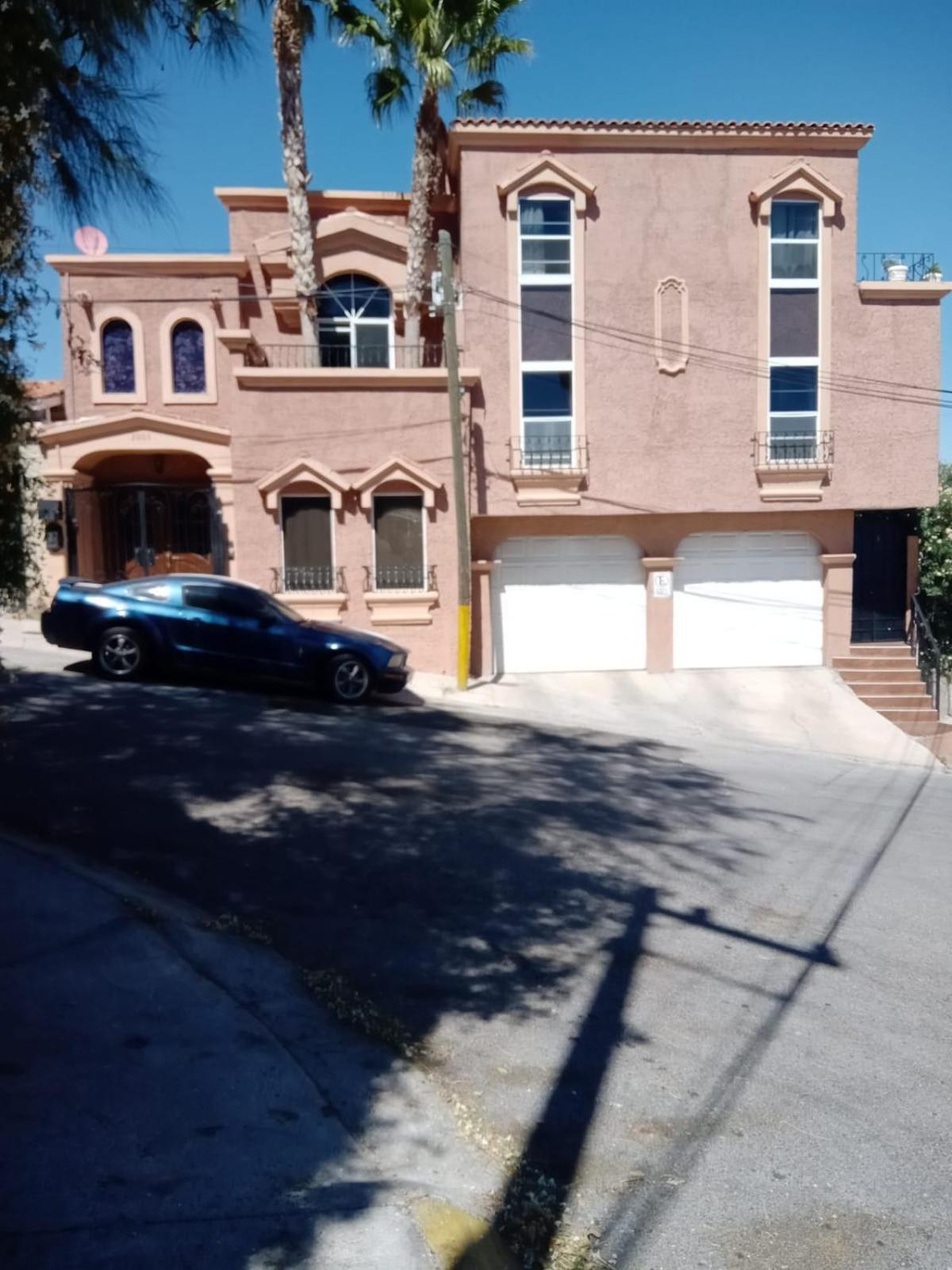 Hermoso Depto por UACH II Con Terraza y linda vista Chihuahua Exterior foto